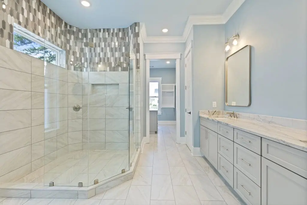 Green Lake Custom Home Bathroom