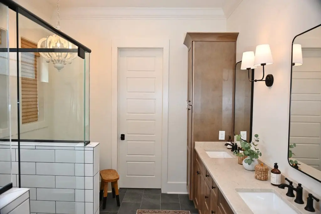 Atlantic Beach Custom Home Bathroom