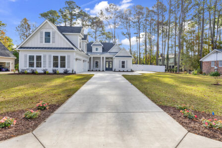 exterior front of Green Lake home by swift creek homes
