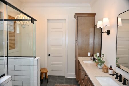 bathroom of Atlantic Beach home by swift creek homes