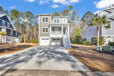 front exterior of Streater home by swift creek homes