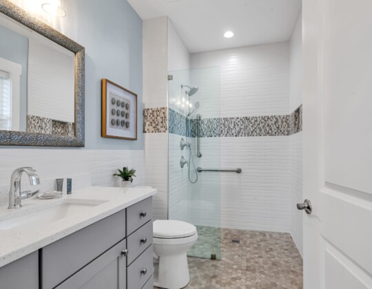 bathroom of S Ocean home by swift creek homes