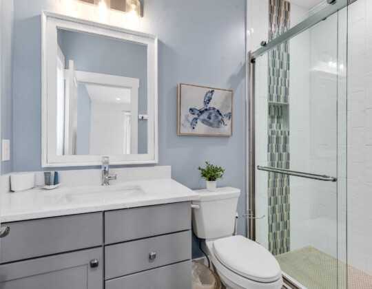 bathroom of S Ocean home by swift creek homes