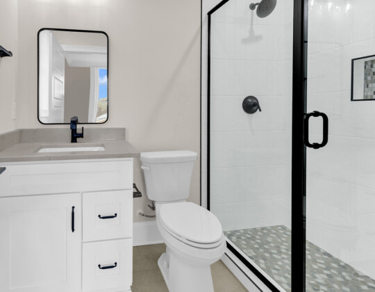bathroom of Whispering Winds home
