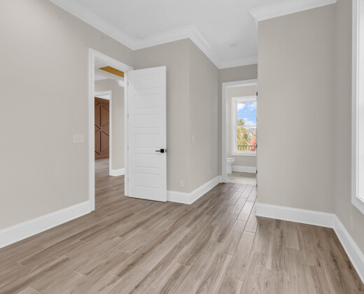 guest bedroom and ensuite bath of Whispering Winds home