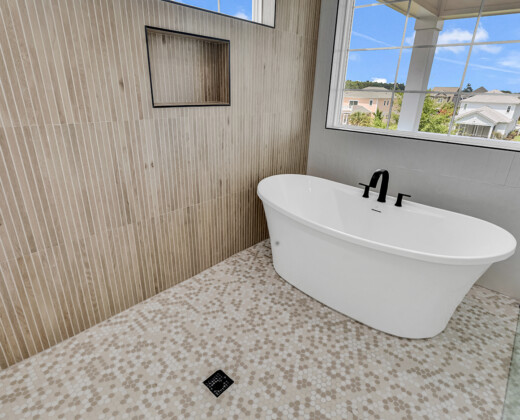primary bathroom of Whispering Winds home