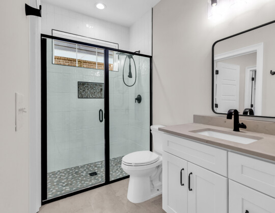 guest suite bathroom of Whispering Winds home