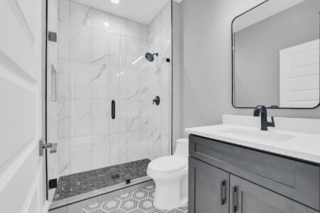 bathroom of palms 3 home