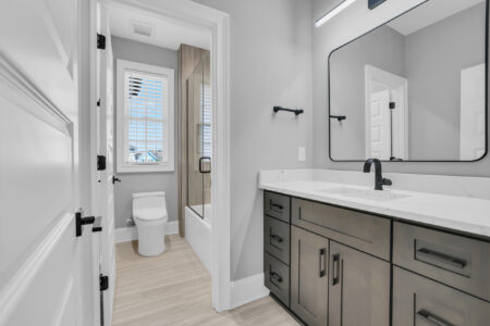 bathroom of palms 3 home