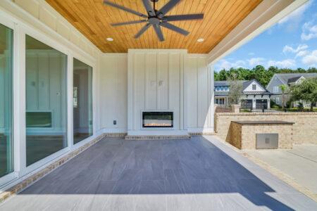 porch of palms 3 home